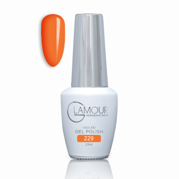GLAMOUR_229